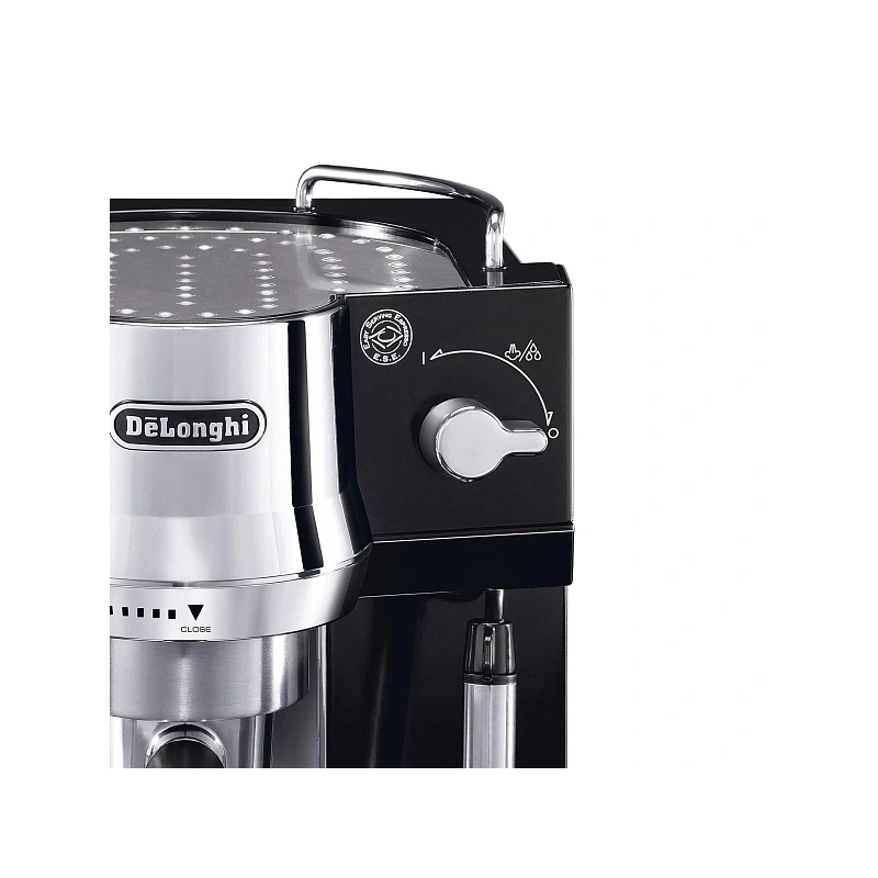 Рожковая кофеварка DeLonghi EC820.B