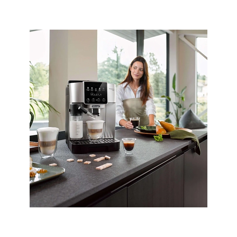 Кофемашина DeLonghi ECAM220.80.SB
