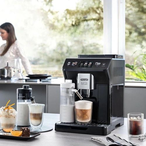 Кофемашина DeLonghi ECAM450.65.G Графин для молока; фильтр для воды; мерная ложка; силиконовая форма для льда; инструкция
