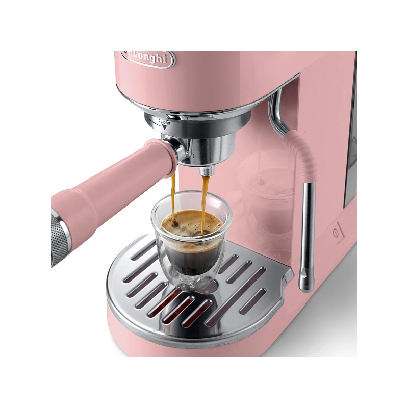 Рожковая кофеварка DeLonghi EC890.PK