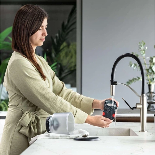 Кофемашина DeLonghi EXAM440.35.W Сменный контейнер для зёрен (2шт.); мерная ложка; полоска для определения жёсткости воды