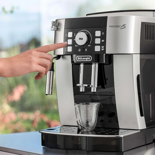 Кофемашина DeLonghi ECAM 21.117 SB