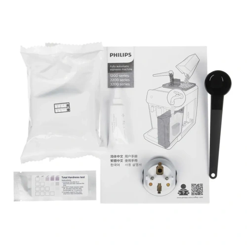 Кофемашина Philips EP2124/62 Series 2200 документация, мерная ложка, полоски для определения уровня жесткости воды, смазочная трубка, фильтр AquaClean