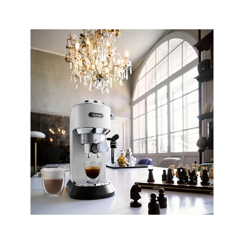 Кофеварка DeLonghi EC685.W EX:4