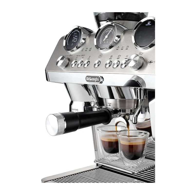 Рожковая кофеварка DeLonghi EC9885.M Кувшин для приготовления латте-крема (питчер+насадка для вспенивания молока LatteCrema Hot ), портафильтр, корзины для портафильтра (4 шт.), средство для удаления накипи, ёршик для очищения отверстий, игла для очистки 